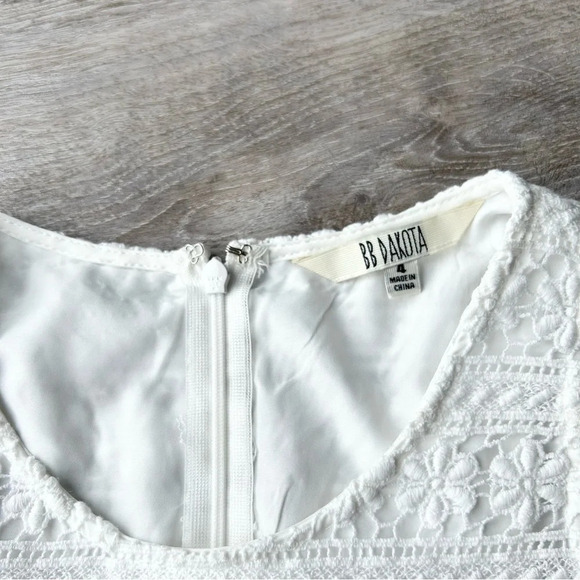 BB Dakota Andree  White Lace Dress - Picture 8 of 15